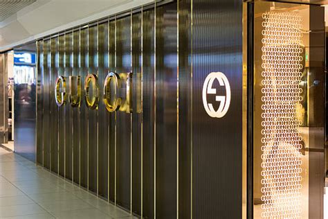 gucci milano negozio aeroporto
